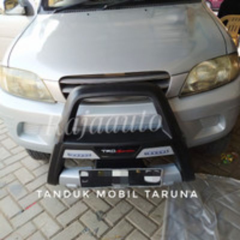Tanduk bemper depan TRD sportivo mobil taruna