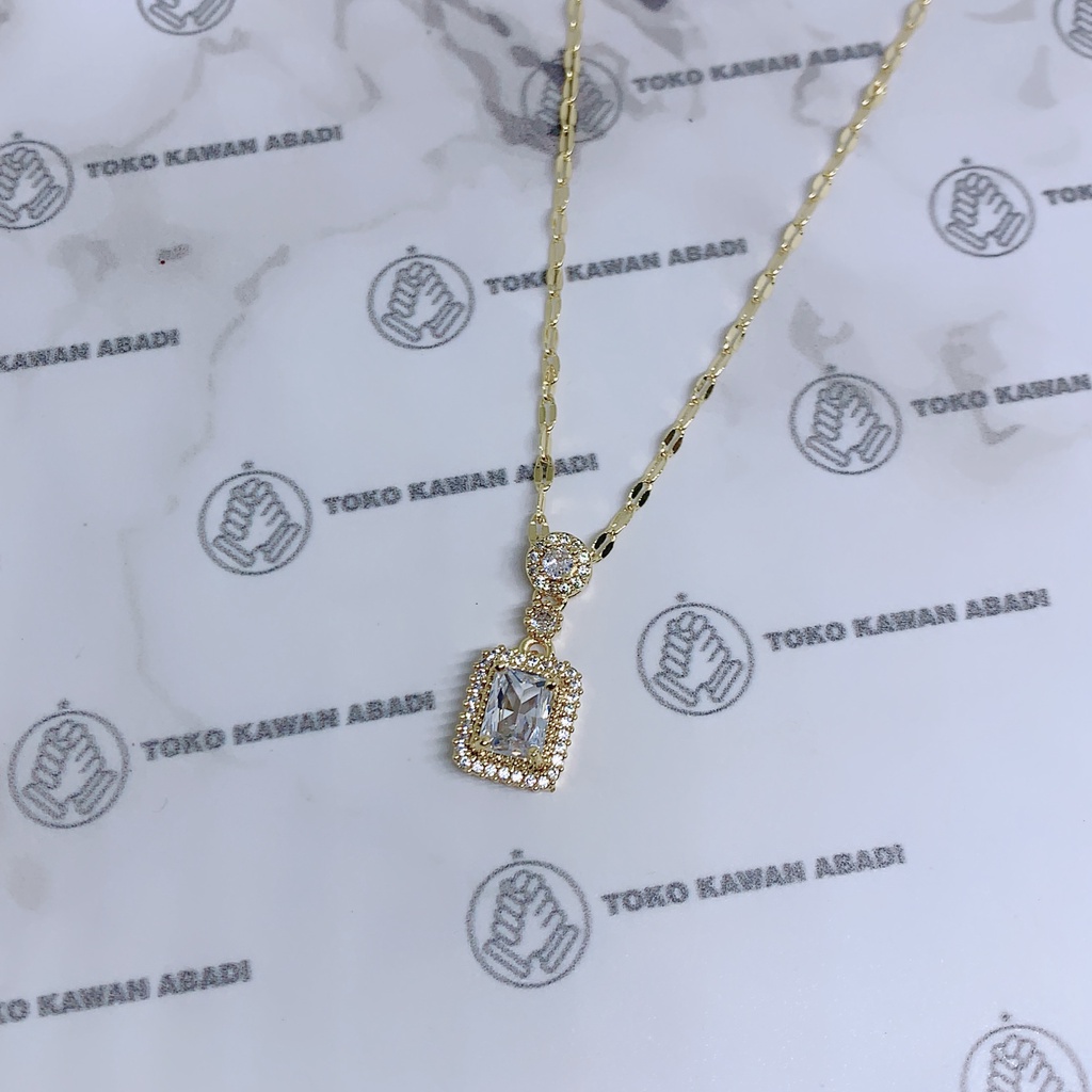 Kalung Xuping Gold liontin Permata Kotak *57