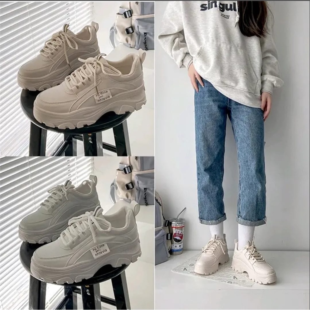 Sepatu Wanita Sneakers Gaya Ala Korea Style Keren AMC73