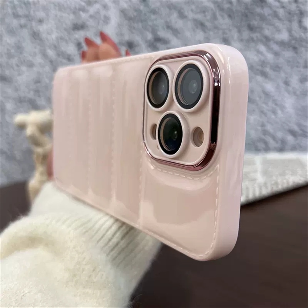 IPHONE Jaket Down Mewah Pelindung Kamera Casing Ponsel Untuk Iphone14 13 12 11 Pro XS Max X XR 7 8 Plus Puffer Case Silicon Lembut Shockproof Cover Casing