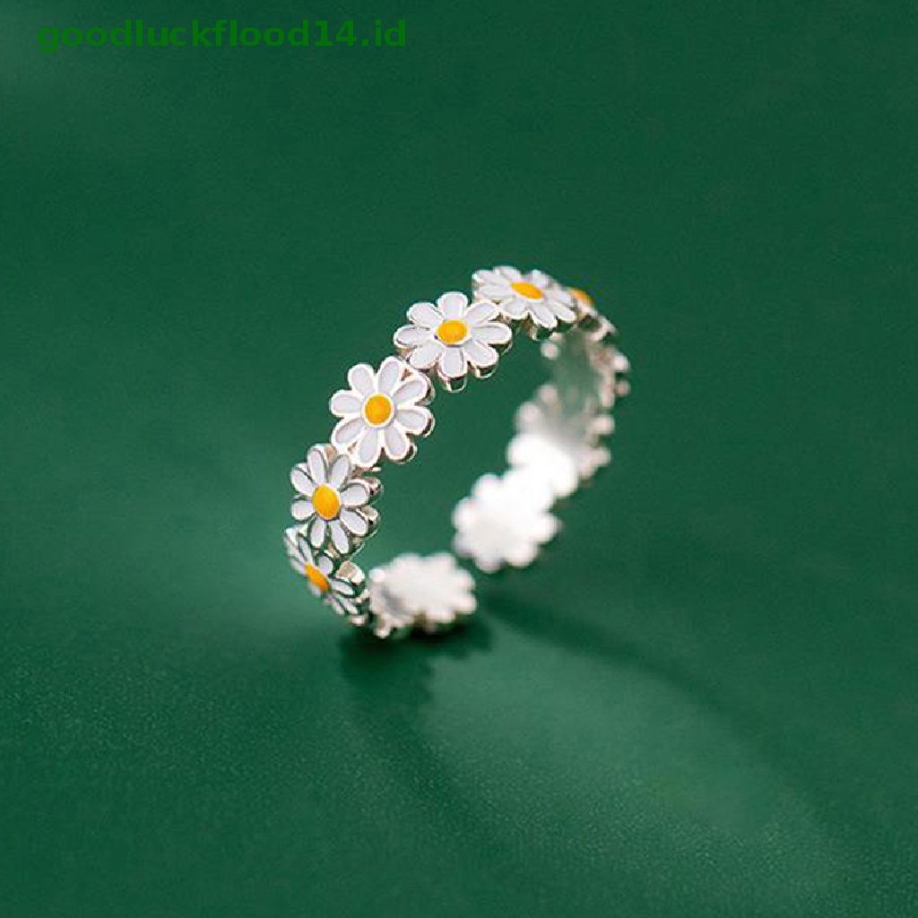 [GOOGFOUR] Vintage Daisy Flower Rings Untuk Wanita Lucu Bunga Cincin Adjustable Terbuka Jari Cincin Pernikahan Pertunangan Cincin Tren Perhiasan Perempuan [TOP]