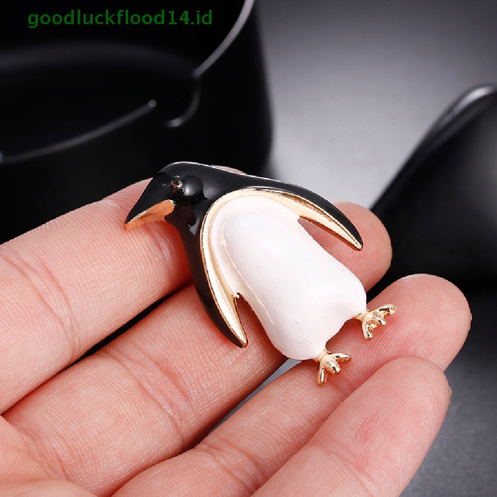 [GOOGFOUR] Kartun Enamel Pinguin Animal Lapel Collar Bros Pin Buket Wanita Perhiasan [TOP]