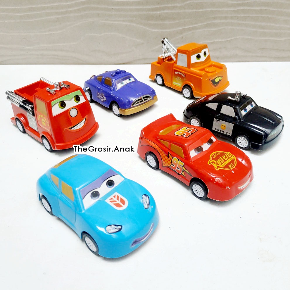 Super Cars Racing 2 ISI 6 Mini Mobil Balap Lightning McQueen Mater