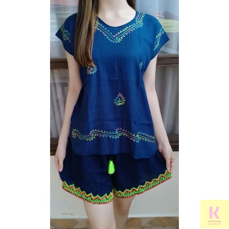 Atasan Wanita Kekinian Stik Rayon Bali / Baju Bali