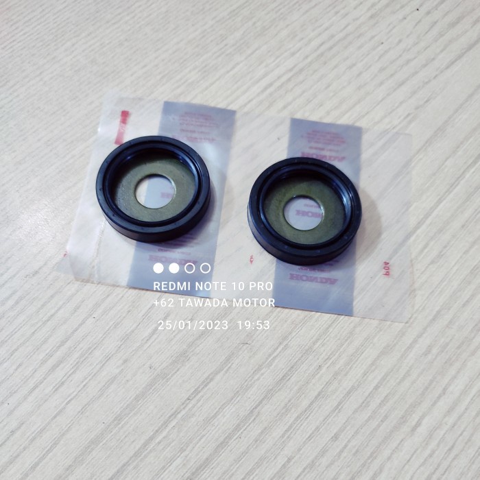 DUST SEAL TUTUP SWING ARM CBR 150R K45G K45R CB150X