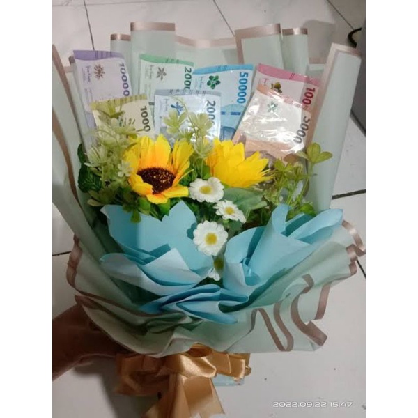 

BUCKET HADIAH LEBARAN KADO ULANG TAHUN