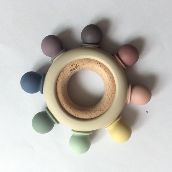 Lababy Beech Wood Teether Ring | Gigitan Bayi Texture Silicone