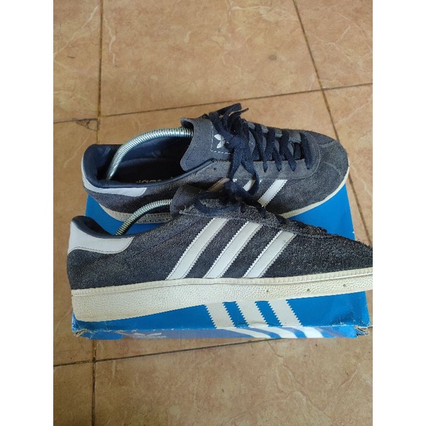 Adidas Munchen second size 44