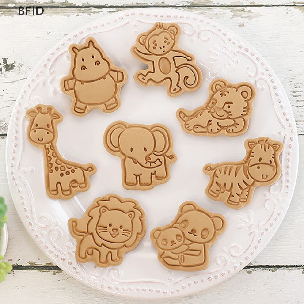 [BFID] 8 Pcs/set Hewan Hutan Gajah Singa 3D Kartun Cookie Cetakan Biskuit Cutter Perangko Lebah Kupu-Kupu DIY Fondant Plunger Alat Kue Dapur Baking Pastry Bakeware Perlengkapan [ID]