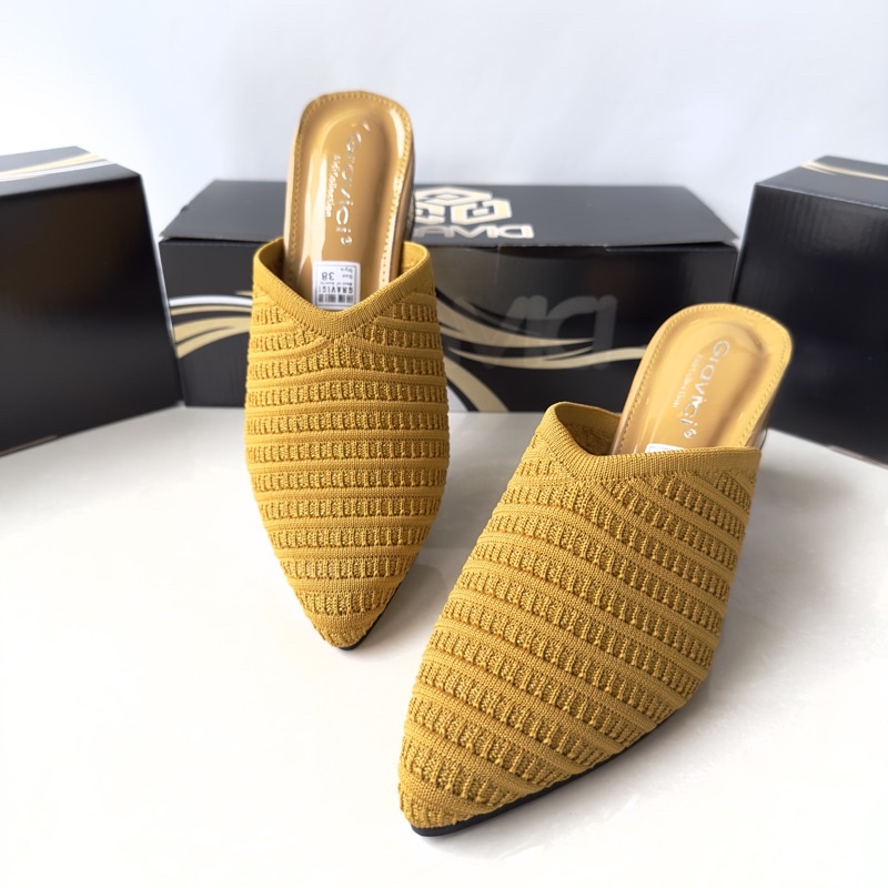 GRAVICI - Sepatu Slip On Mules Wanita Bahan Rajut Import AR 03