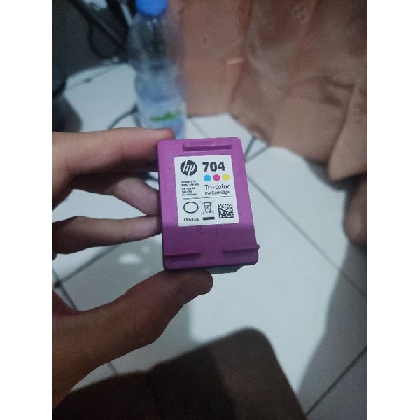 Tinta HP 704 bekas pake udah abis