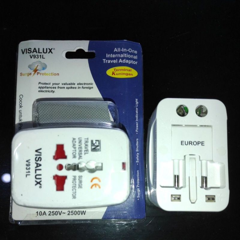colokan universal/ universal adaptor multifungsi/ colokan untuk umroh atau traveling luar negeri