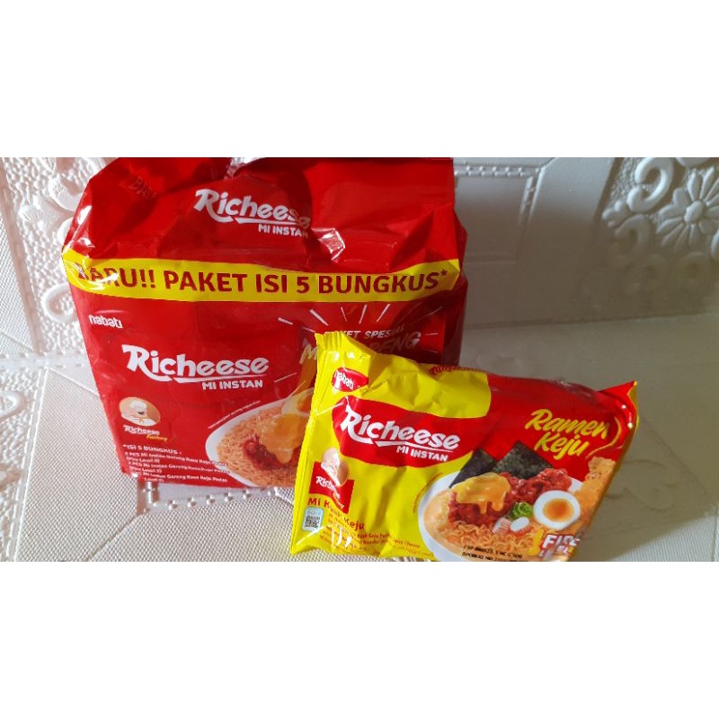 

Paket bundling spesial migoreng level & mi ramen