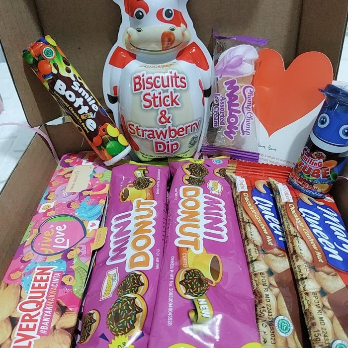 

✨READY✨ -hampers paket hadiah valentine / ulang tahun coklat utk pacar / teman- 1.1.23