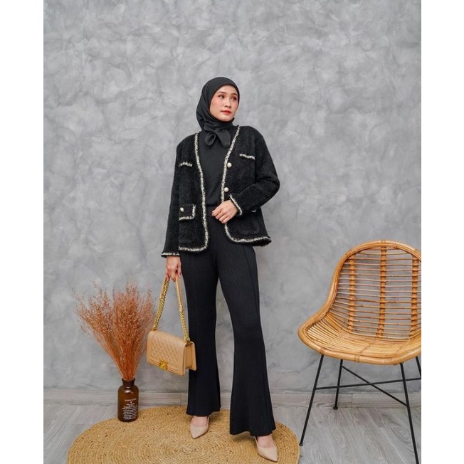 Dustin Pants by Iymelsayshijab