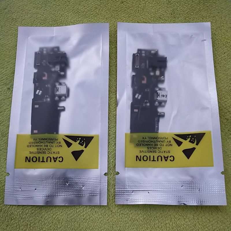 UI BOARD CARGER VIVO V7/Y75