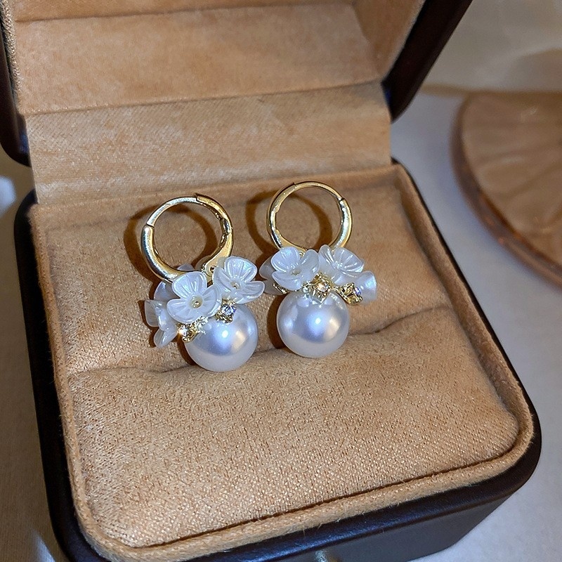 Anting Perak925 Jarum vintage Mutiara Anting Wanita Korea Huruf Bunga stud earrings