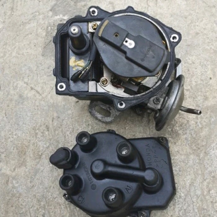 {BEKAS} Delco Honda Grand Civic Bergaransi Limited