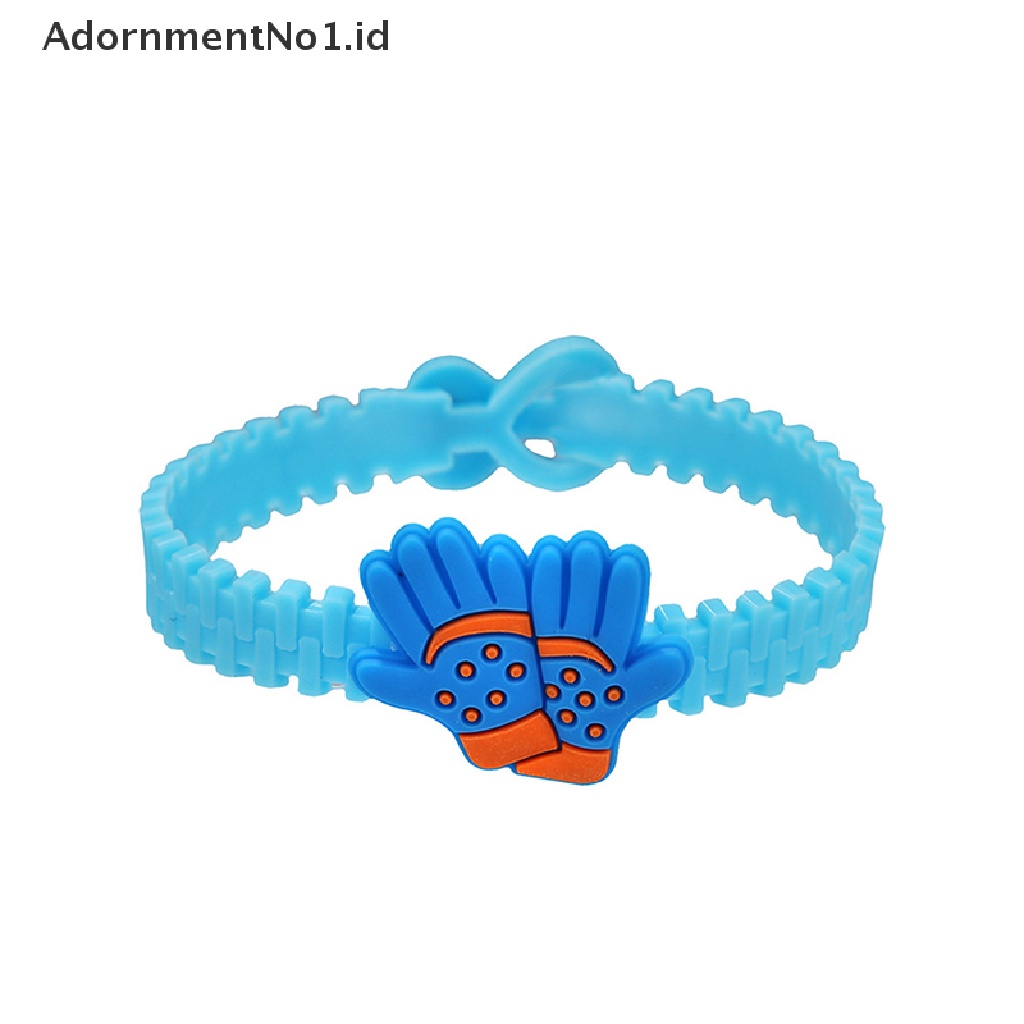 [AdornmentNo1] 5pcs Gelang Dekorasi Sepak Bola Piala Dunia Baju Sepak Bola Gelang Anak Piala Kartun PVC Perhiasan Cinta Anak Adjustable Gelang Untuk Anak Sepak Bola Th