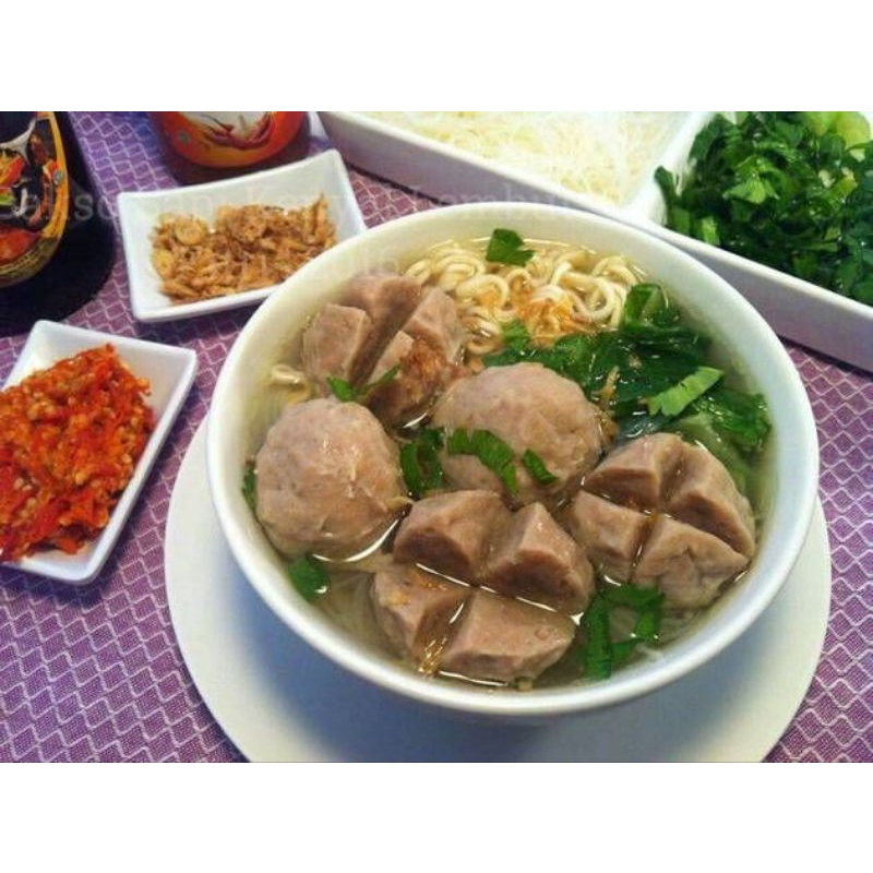 

Bakso sapi ukuran besar