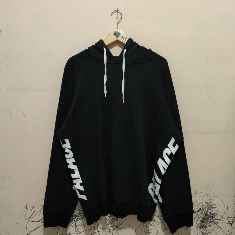 Hoodie Palace second