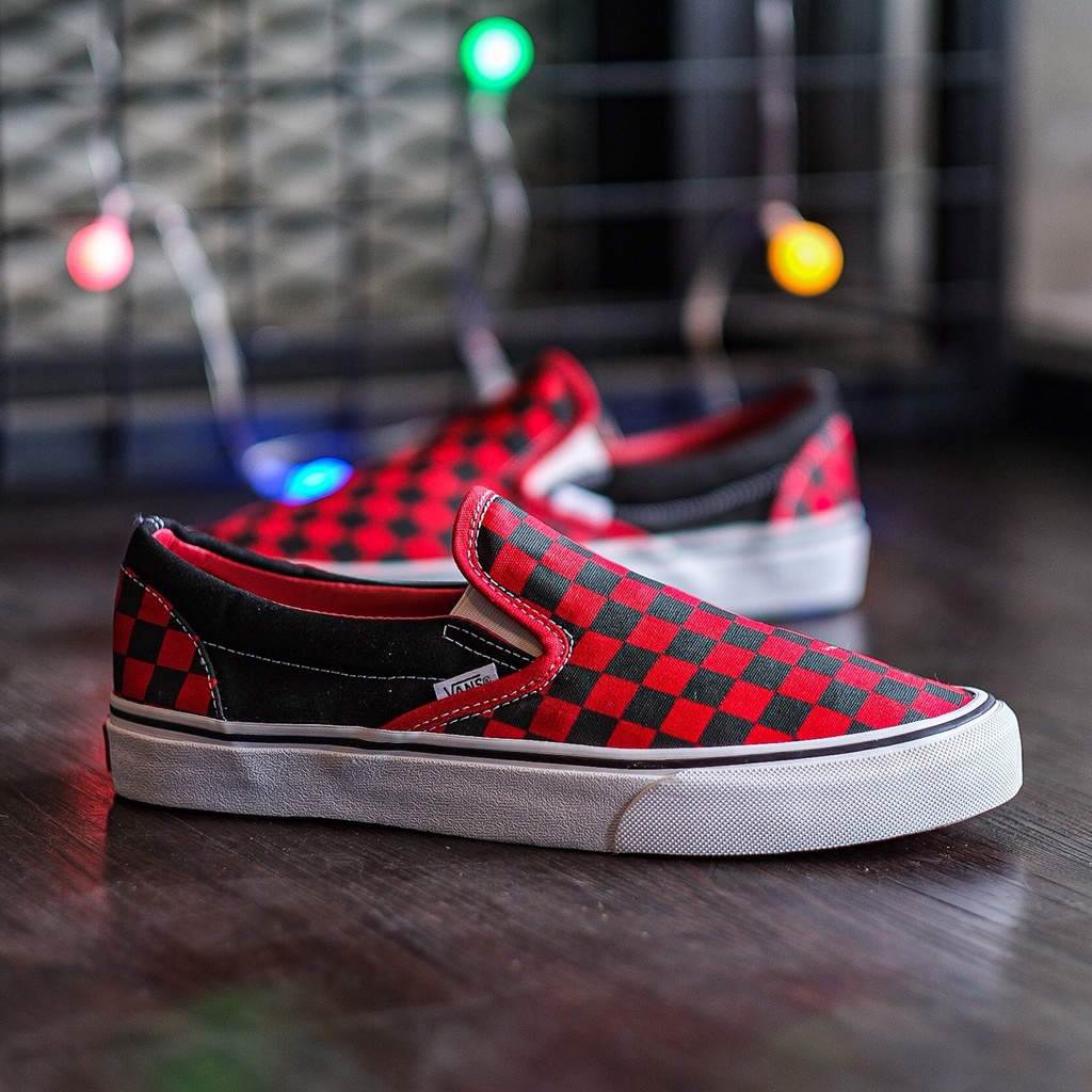 VANS SLIP-ON CHECKERBOARD  BLACK FORMULA RED ORIGINAL 100%