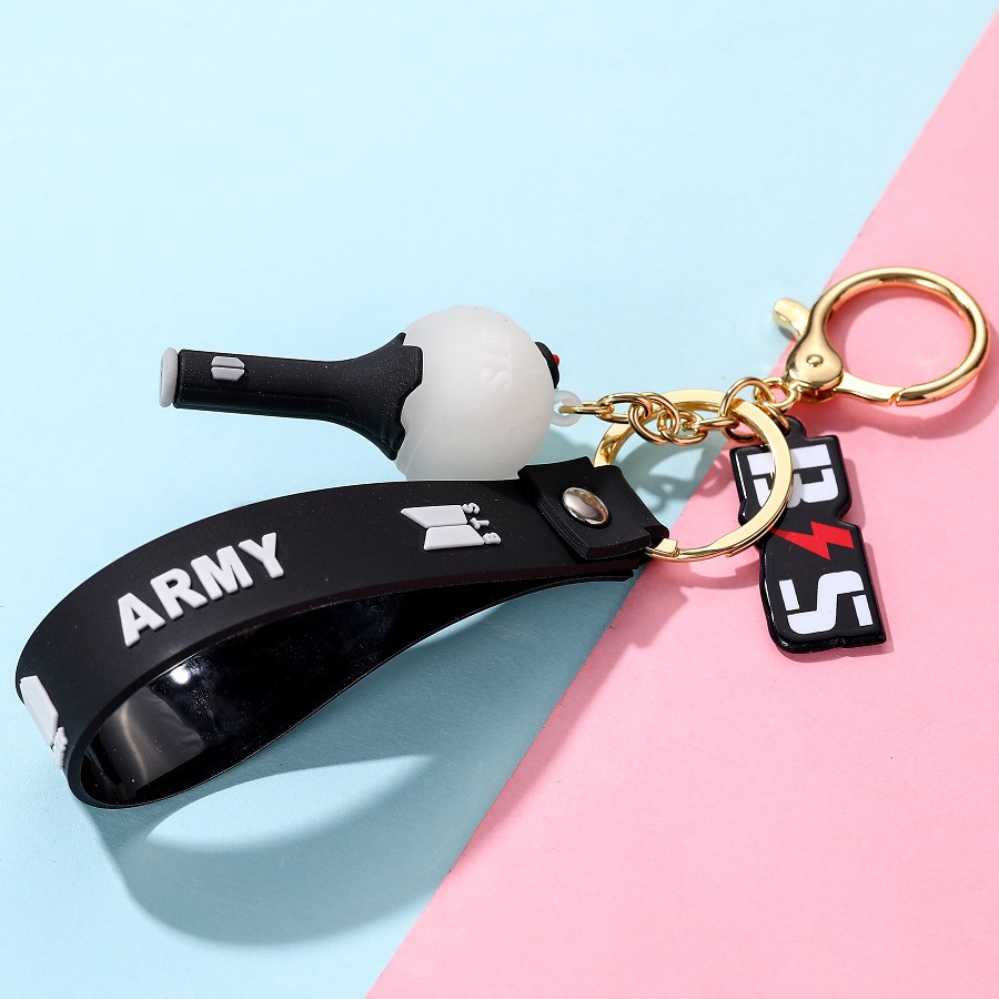 Keychain Treasure black pink Twice EXO GOT7 NCT 3D Keychain Silicone three-dimensional keychain Pendant Jisoo Jennie Rose Lisa Blink BP