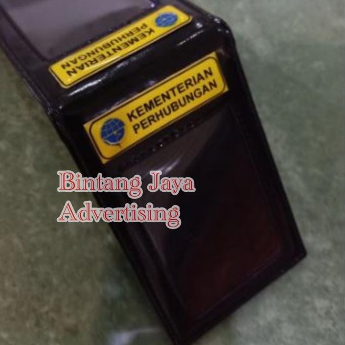 

✔ Name Tag ID Card Saku Kulit Hitam Glossy 2 Sisi Magnet Logo KEMENTERIAN PERHUBUNGAN RI KEMENHUB RI Big Sale !!