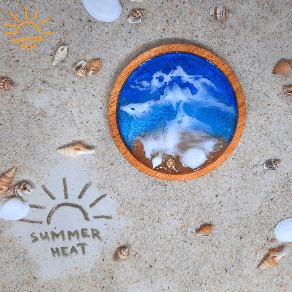 Round Ocean / Beach Wooden x Epoxy Resin Coaster with Seashells (Pearlescent Colors) | Tatakan Gelas