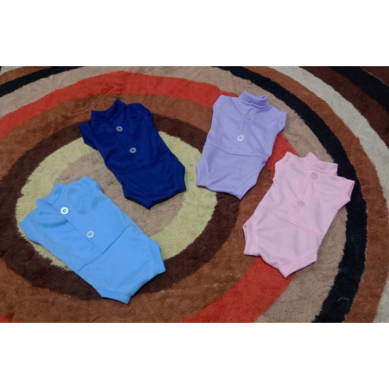 Jumpsuit hewan monpai atau beruk