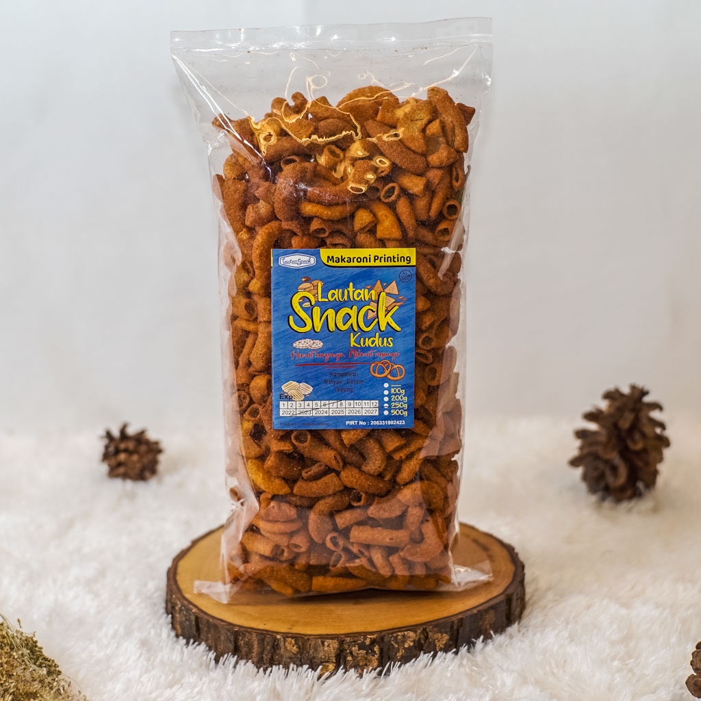 

Cemilan Gurih | Lautan Snack | Makaroni Pedas Kriting 250 gram Enak Renyah