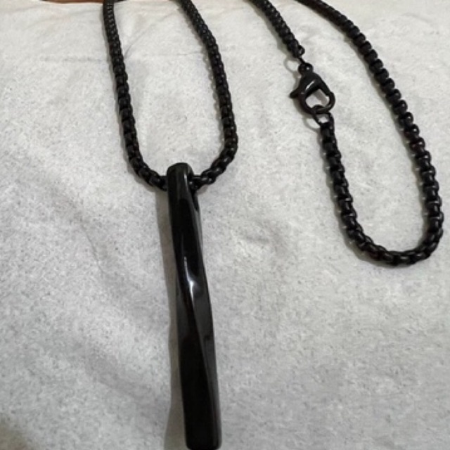 kalung balok kelilit hitam titanium anti karat anti luntur panjang kalung 60 cm