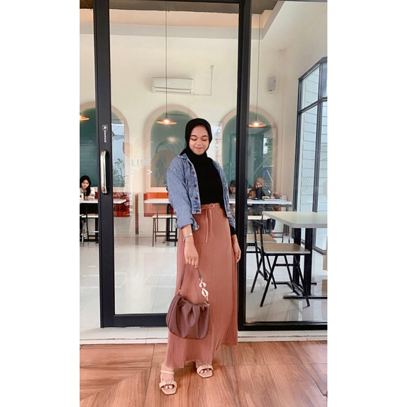 ROK SPAN PLISKET LIDI TALI / YURE SKIRT PLEATS LIDI ROK SPAN PLISKET KANTOR FORMAL / ROK SPAN PLISKET LIDI HYGET TEBAL / ROK SPAN PLISKET LIDI KEKINIAN / ROK SPAN LIDI PLISKET VARIASI TALI / ROK SPAN MINIMALIS / ROK SPAN KEKINIAN / ROK SPAN CANTIK NEW!!