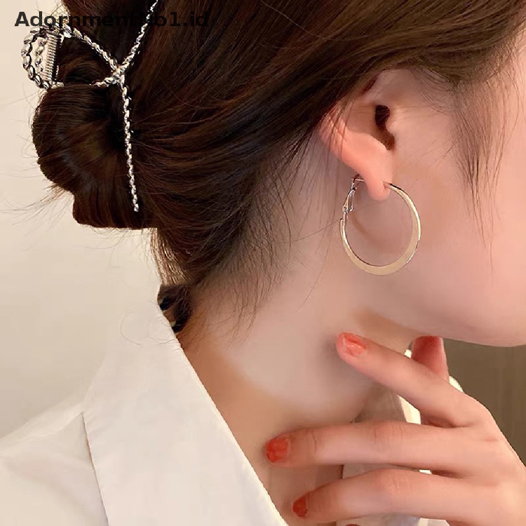 [AdornmentNo1] Anting Hoop Hati Untuk Wanita Punk Anting Cinta Besar Sederhana Berongga Logam Warna Emas Perak Perhiasan Femme Jewellery [ID]