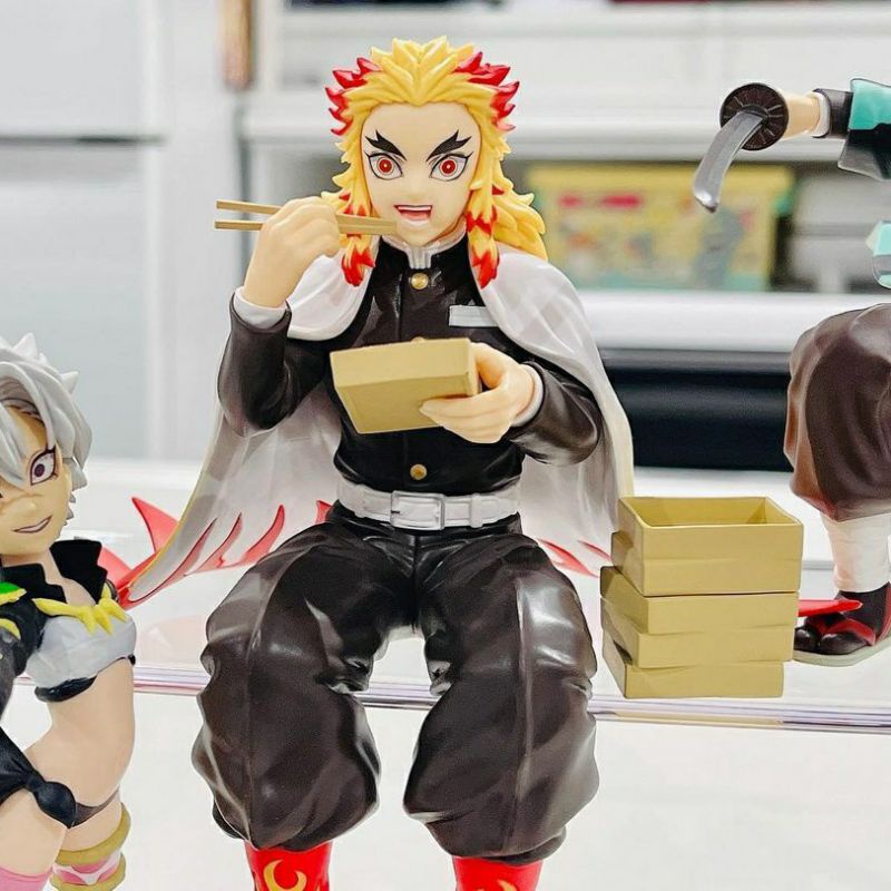 Action Figure Rengoku Kyojuru Kimetsu No Yaiba Noodle Stopper