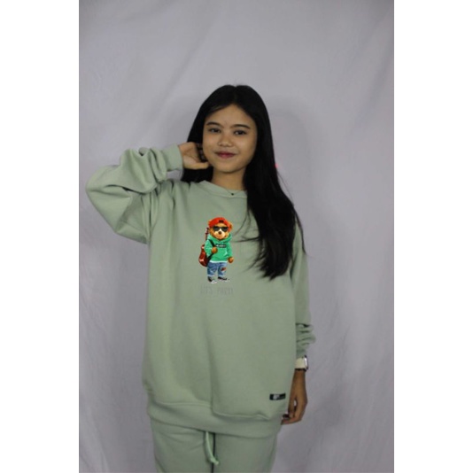 Sweater Basic Crewneck sablon Original NVR Clothing 07