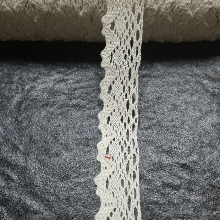 Renda Renda Rajut Cream Dan Putih Lebar 3Cm(15 Yard)