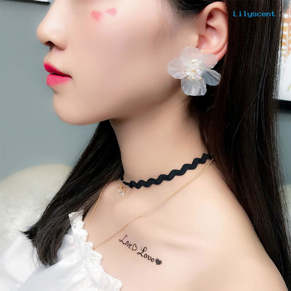 [LS] Gadis Wanita Gaya Korea Anting Bunga Transparan Pesta Belanja Ear Studs