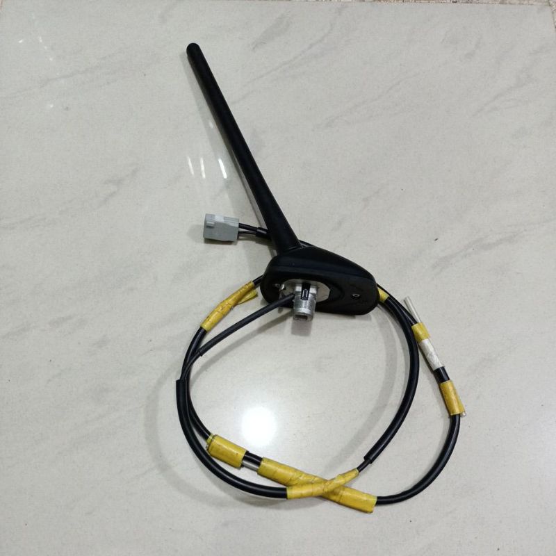 Antena radio mobil Toyota Etios Vios Yaris limo original