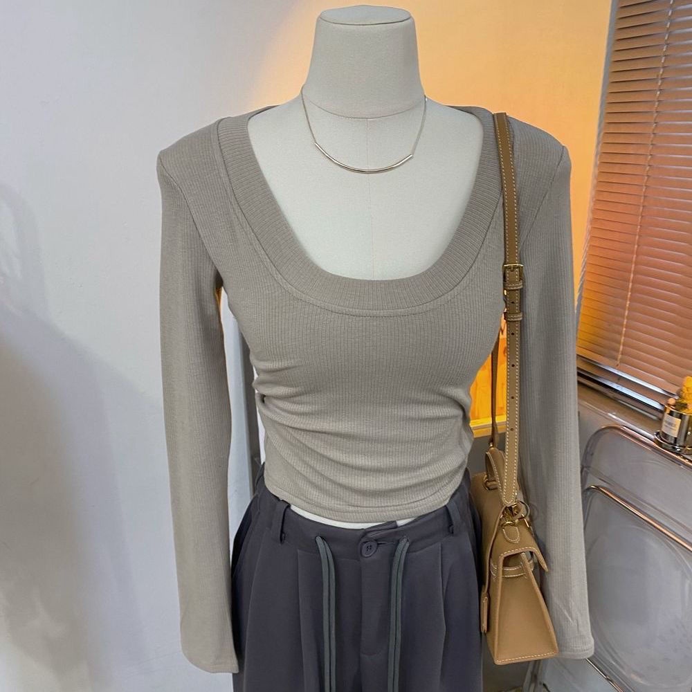 Red Ini sangat bagus untuk dipakai di dalam dan di luar ~ rendah U-neck garis leher besar pit strip bulu hangat pendek pullover T-shirt musim dingin wanita kemeja bottoming