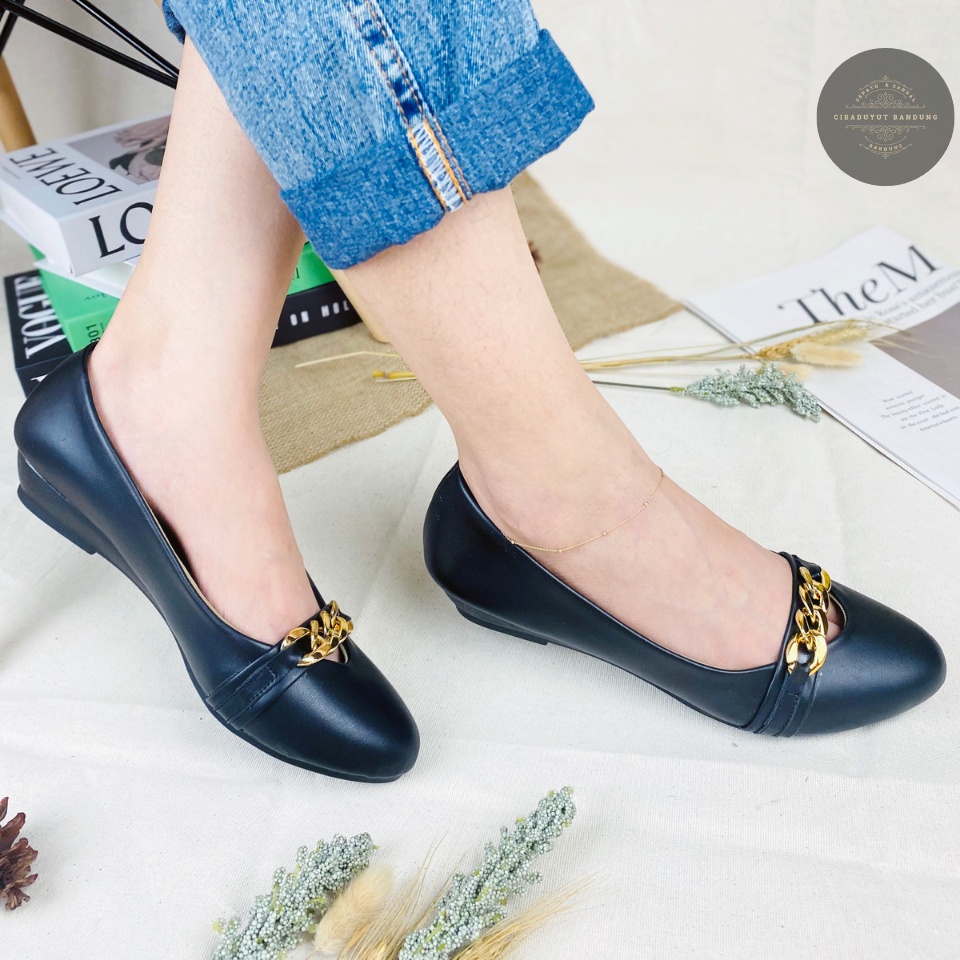 CBY  Rantai Sepatu flat wanita sepatu flatshoes sepatu teplek wanita Pantopel Wanita Sepatu Kerja Sepatu Kantor Wanita Sepatu Formal sepatu kasual casual sepatu hangout