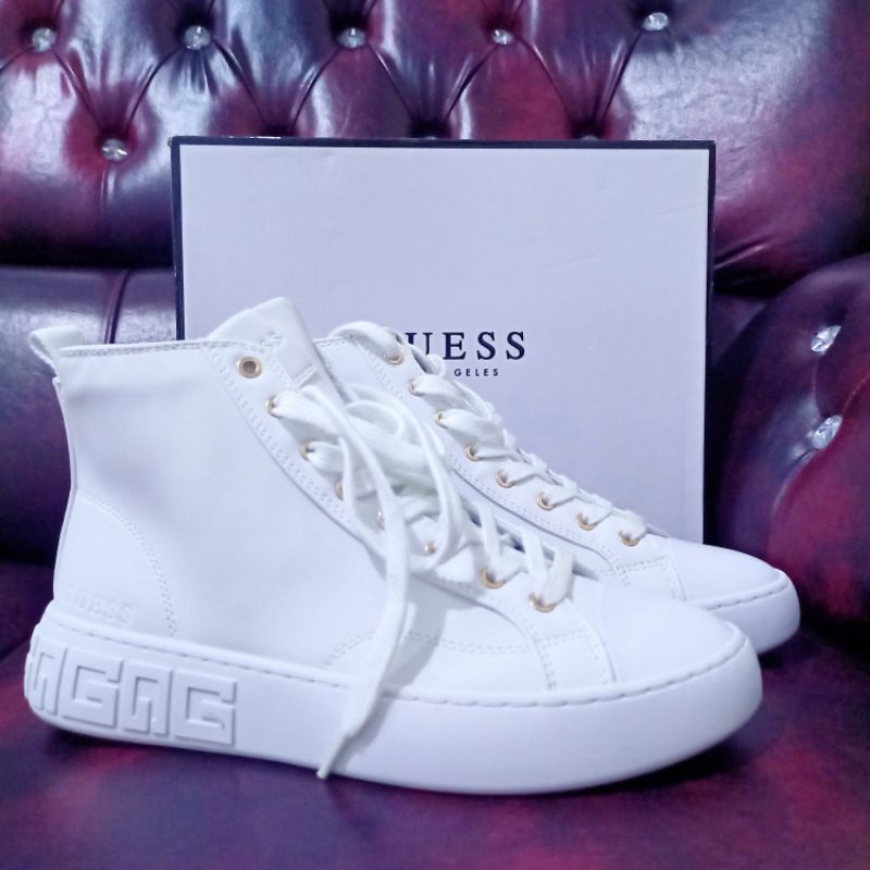 Guess Original Resmi Beli langsung dari Store Kondisi Baru Sepatu Sneaker