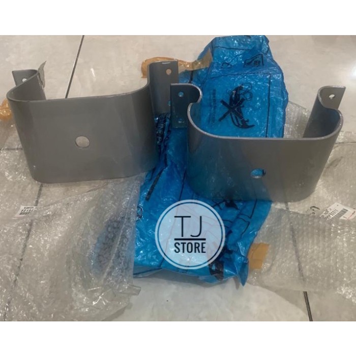 Bumper Belakang Toyota Hardtop FJ40 BJ40