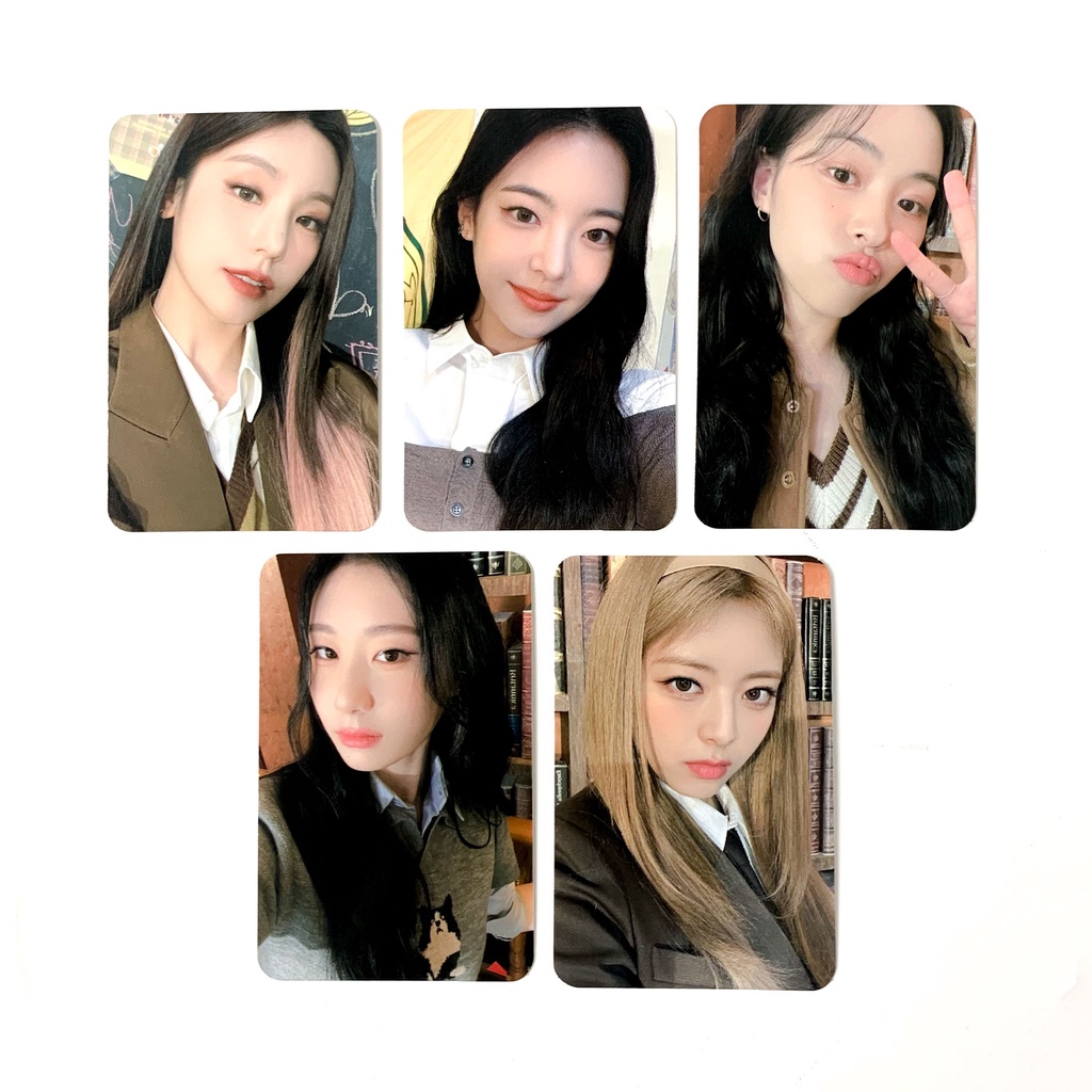 [sharing] ITZY 2023 SEASON'S GREETINGS Photocard Benefit (JYPShop/WIthmuu)