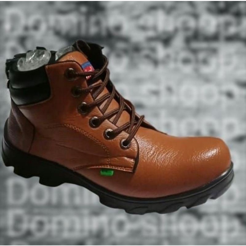 sepatu sefty boot pria ujung besi tracking bahan kulit sentetis kualitar premium