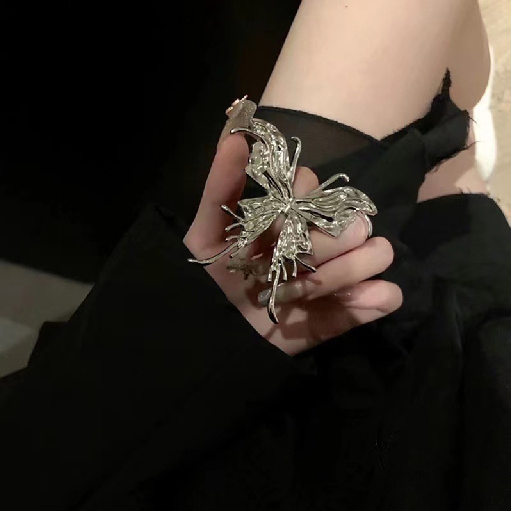 [AdornmentNo1] Punk Butterfly Cincin Hitam Melebih-Lebihkan Gothic Tiga Dimensi Vintage Finger Rings Butterfly Ring Untuk Wanita Perhiasan Aksesoris Hadiah [ID]