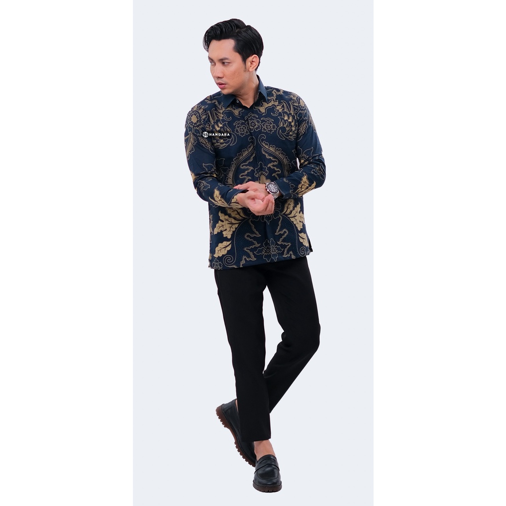 Handara Batik Pria Lengan Panjang Slim Fit Premium Bhremasta Navy HB-109