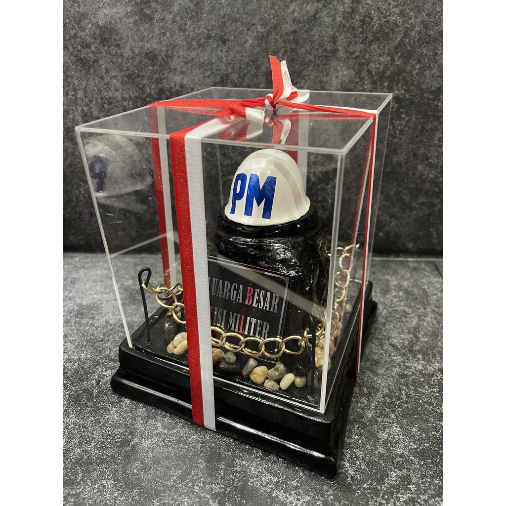 Miniatur PM Helm (K) - Miniatur Helm Polis* Militer - Miniatur Patung PM