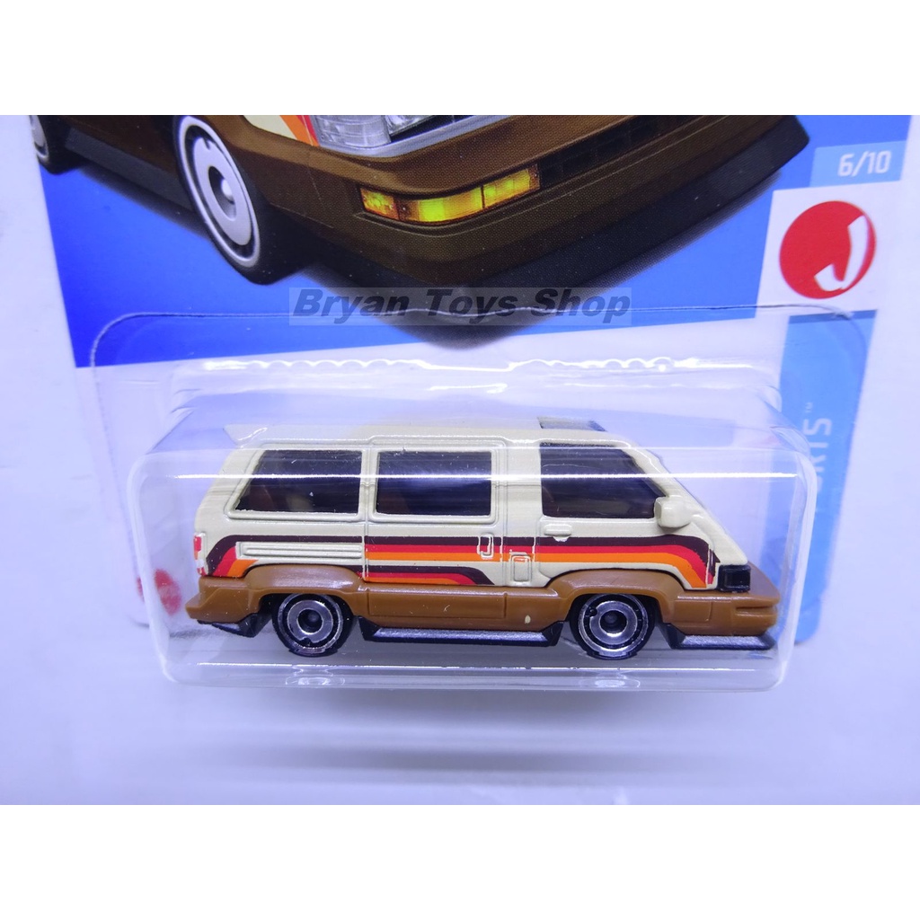 Hot Wheels 1986 Toyota Van Coklat