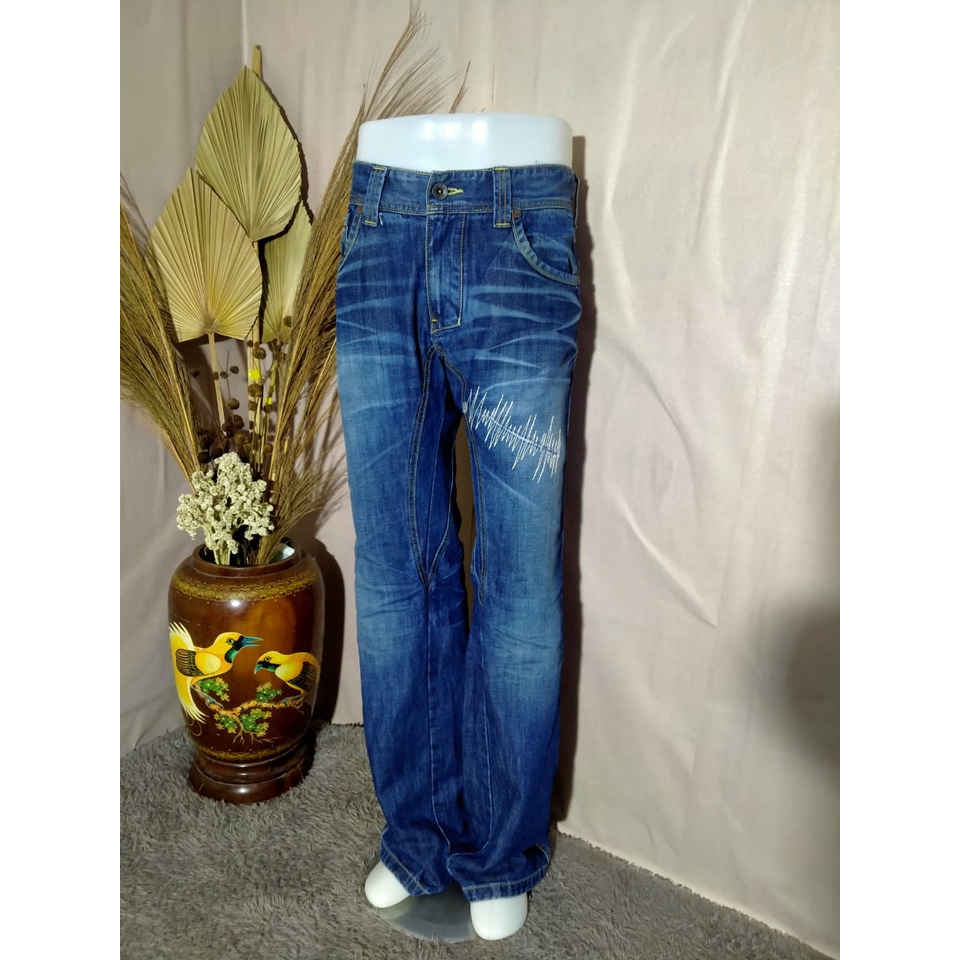 Thrif celana jeans blue whoau